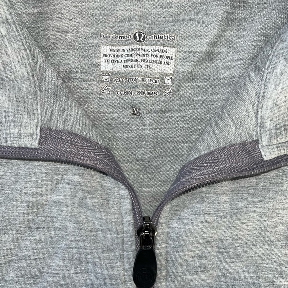 Men’s Lululemon Athletics zip up sweater size medium - Picture 2 of 3